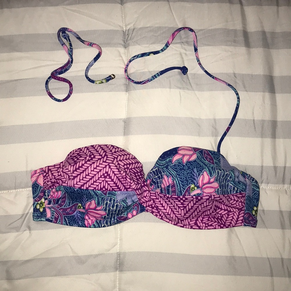 Victoria’s Secret Bandeau Bikini Top